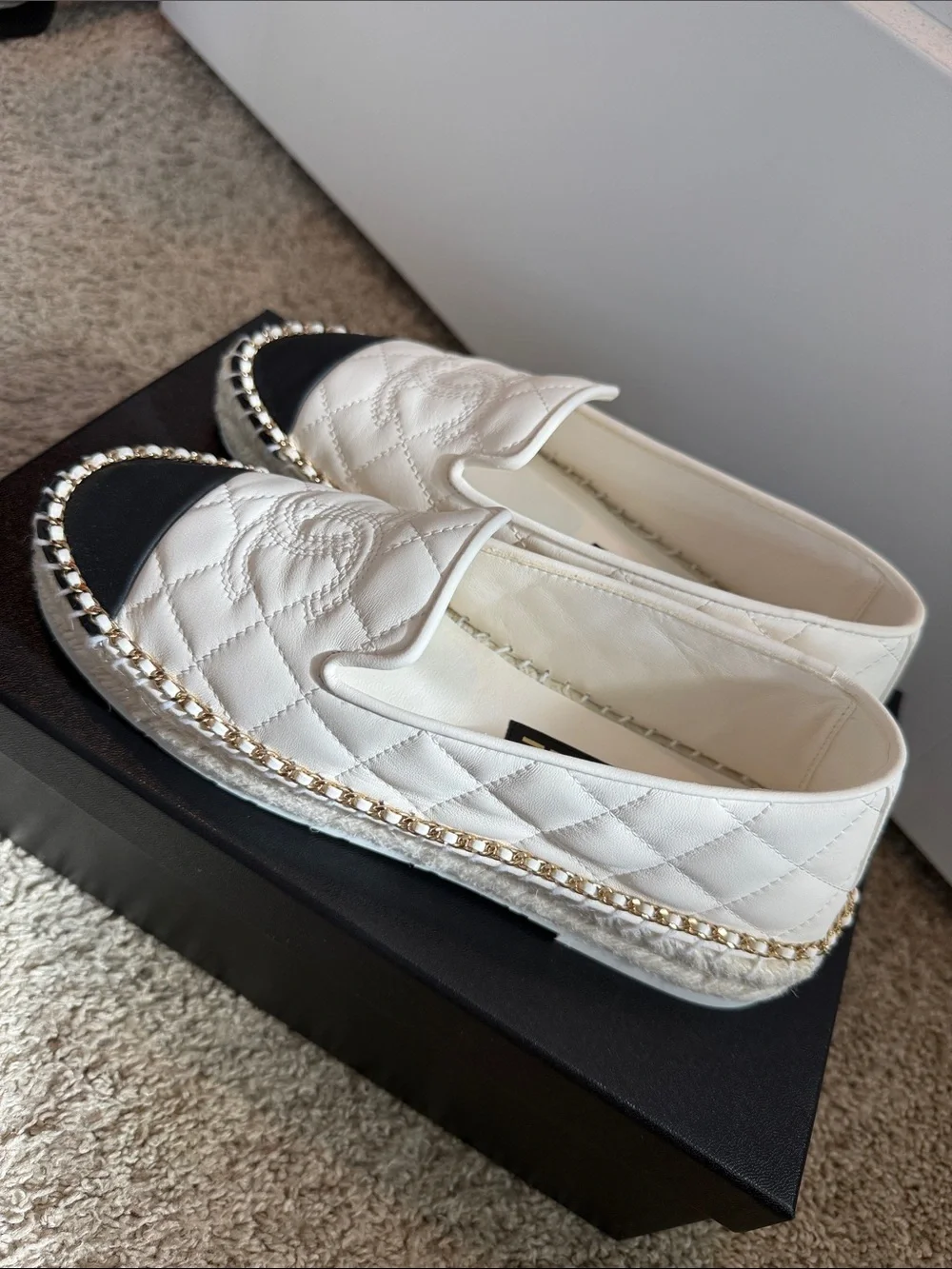 CHANEL White Quilted Espadrilles with Black Toe and Gold Chain